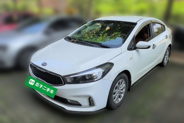 Used Kia K3 2016 1.6L Manual GL Guazi used car, China used car export, Used car for sale, Used Kia cars, Cheapest cars for sale