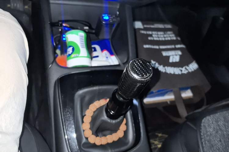 Used Kia K3 2016 1.6L Manual GL Gear Lever