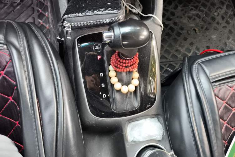 Used Kia K3 2016 1.6L Automatic GL Gear Lever