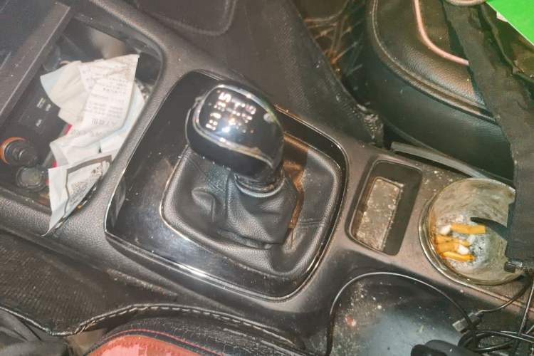 Used Kia K3 2016 1.6L Manual GLS Gear Lever