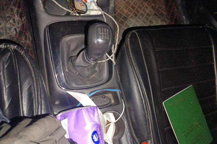 Used Kia K3 2016 1.6L Manual GL Gear Lever