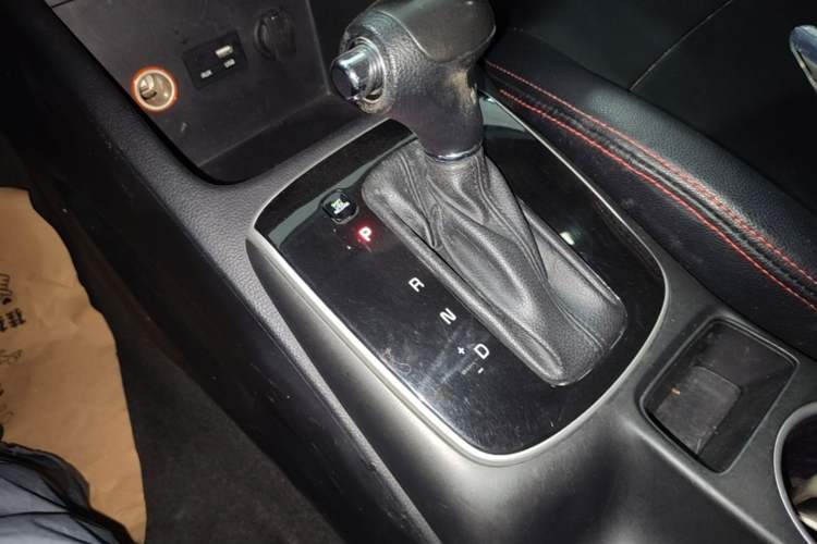 Used Kia K3 2016 1.6L Automatic with Sunroof Gear Lever