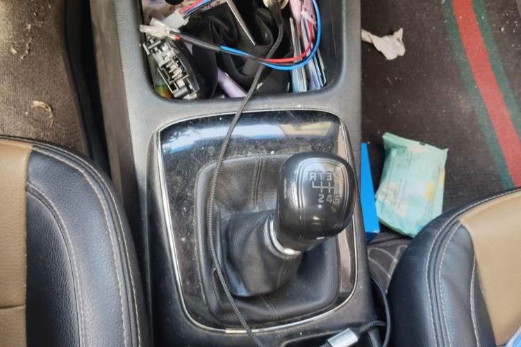Used Kia K3 2016 1.6L Manual GL Gear Lever