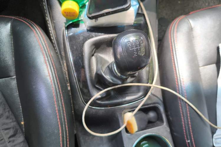 Used Kia K3 2016 1.6L Manual GL Gear Lever