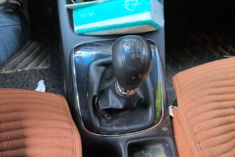 Used Kia K3 2016 1.6L Manual GL Gear Lever