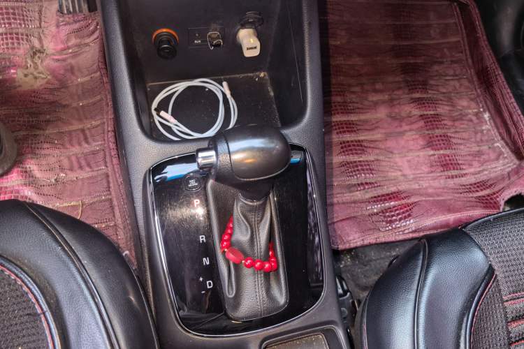 Used Kia K3 2016 1.6L Automatic GL Gear Lever