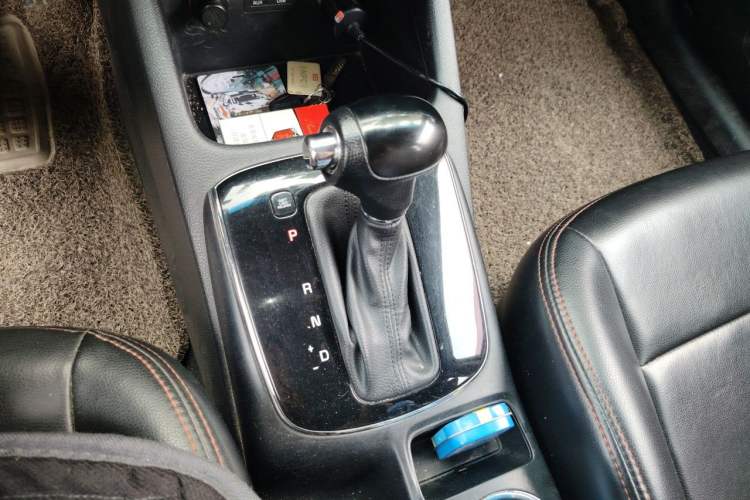 Used Kia K3 2016 1.6L Automatic GL Gear Lever
