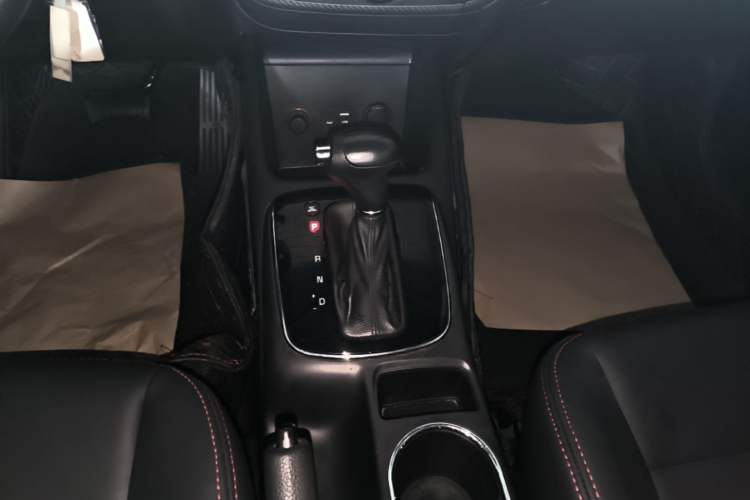 Used Kia K3 2016 1.6L Automatic GL Gear Lever