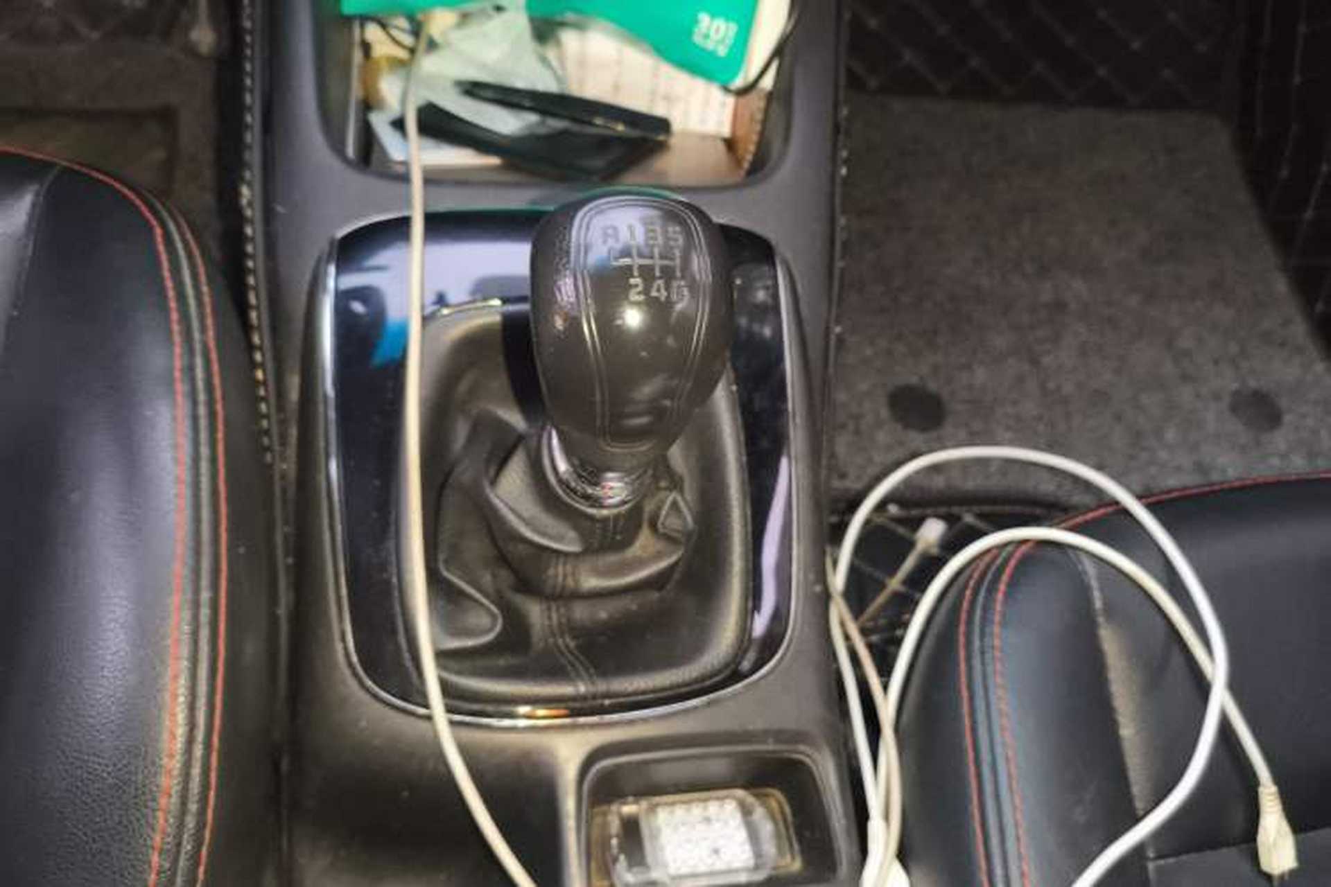 Used Kia K3 2016 1.6L Manual GL Gear Lever
