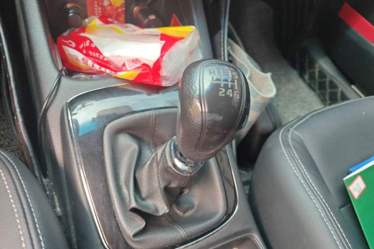 Used Kia K3 2016 1.6L Manual GL Gear Lever