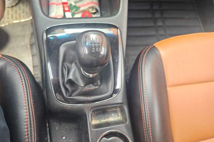 Used Kia K3 2016 1.6L Manual GL Gear Lever