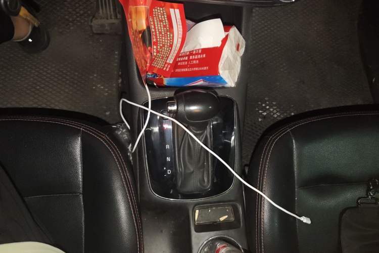Used Kia K3 2016 1.6L Automatic GL Gear Lever