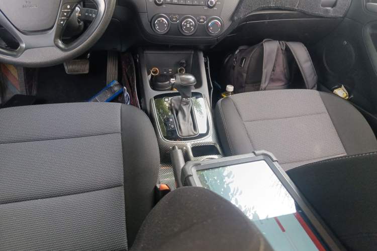 Used Kia K3 2016 1.6L Automatic with Sunroof Gear Lever