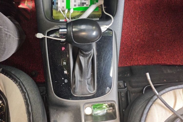 Used Kia K3 2016 1.6L Automatic GLS Gear Lever