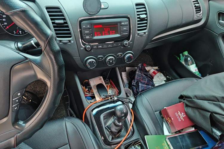 Used Kia K3 2016 1.6L Manual GL Gear Lever