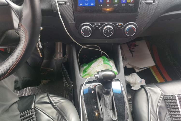 Used Kia K3 2016 1.6L Automatic with Sunroof Gear Lever