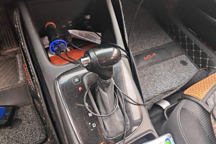 Used Kia K3 2016 1.6L Automatic GL Gear Lever