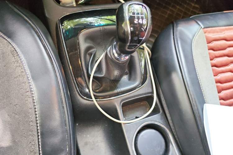 Used Kia K3 2016 1.6L Manual GLS Gear Lever