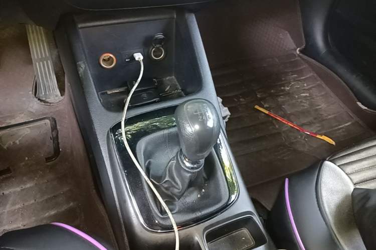Used Kia K3 2016 1.6L Manual GL Gear Lever