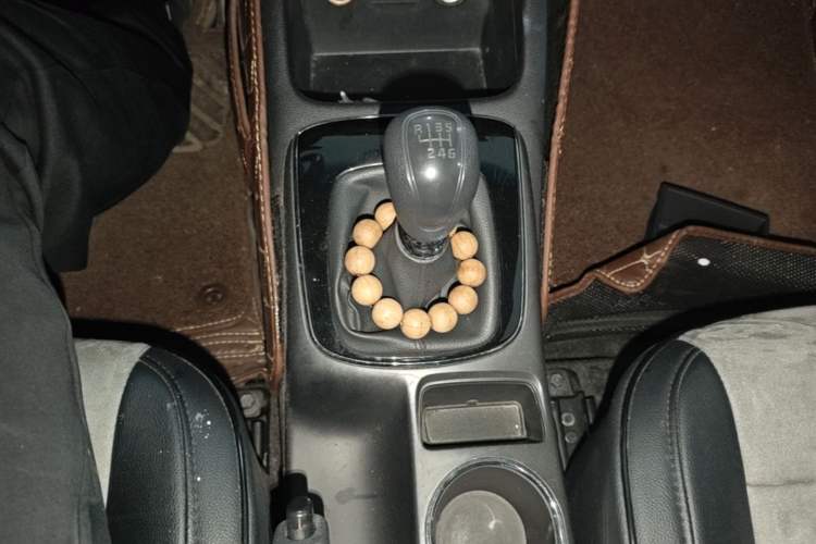 Used Kia K3 2016 1.6L Manual GL Gear Lever