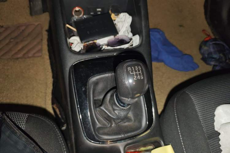 Used Kia K3 2016 1.6L Manual GL Gear Lever