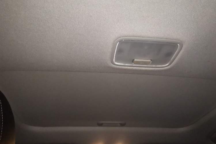 Used Kia K3 2016 1.6L Automatic GLS Headliner