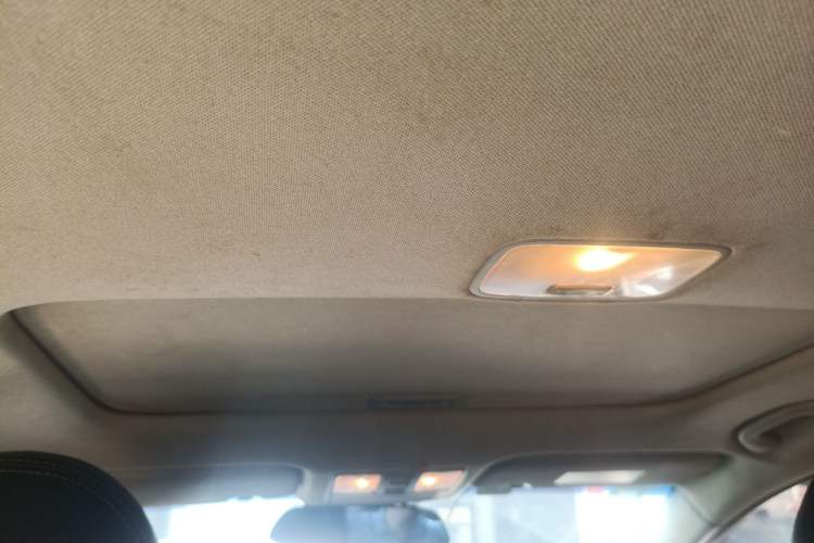 Used Kia K3 2016 1.6L Automatic GLS Headliner