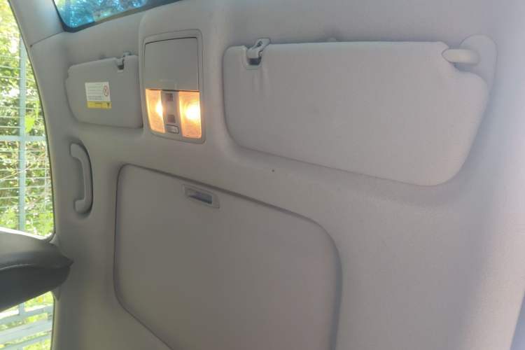 Used Kia K3 2016 1.6L Automatic GLS Headliner
