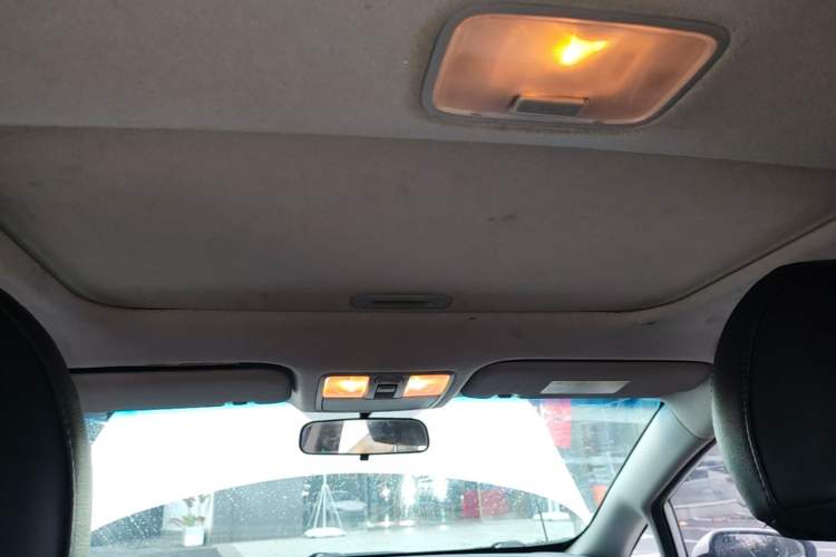 Used Kia K3 2016 1.6L Automatic GLS Headliner