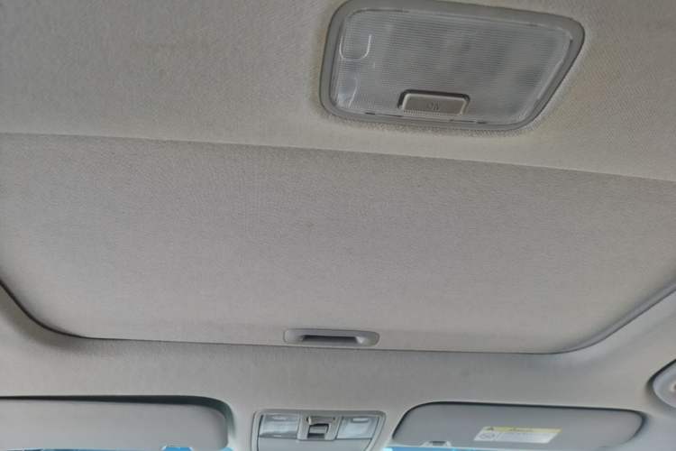 Used Kia K3 2016 1.6L Automatic GLS Headliner