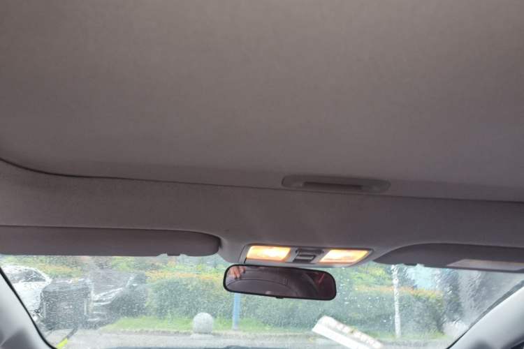 Used Kia K3 2016 1.6L Automatic GLS Headliner