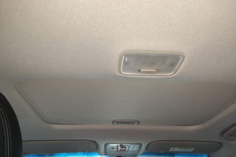 Used Kia K3 2016 1.6L Automatic GLS Headliner