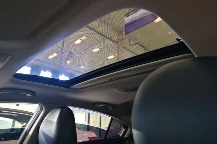 Used Kia K3 2016 1.6L Automatic GLS Headliner