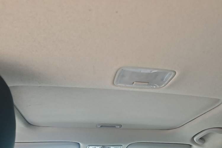 Used Kia K3 2016 1.6L Automatic GLS Headliner