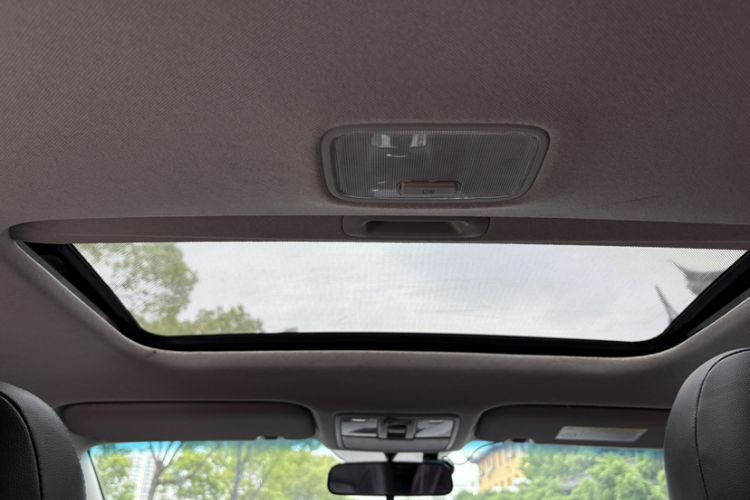 Used Kia K3 2016 1.6L Automatic GLS Headliner