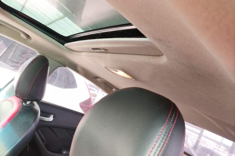 Used Kia K3 2016 1.6L Automatic GLS Headliner