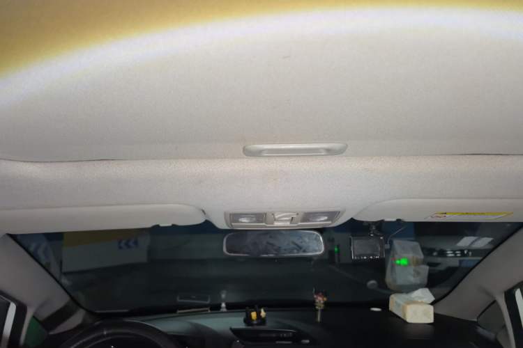 Used Kia K3 2016 1.6L Automatic GLS Headliner