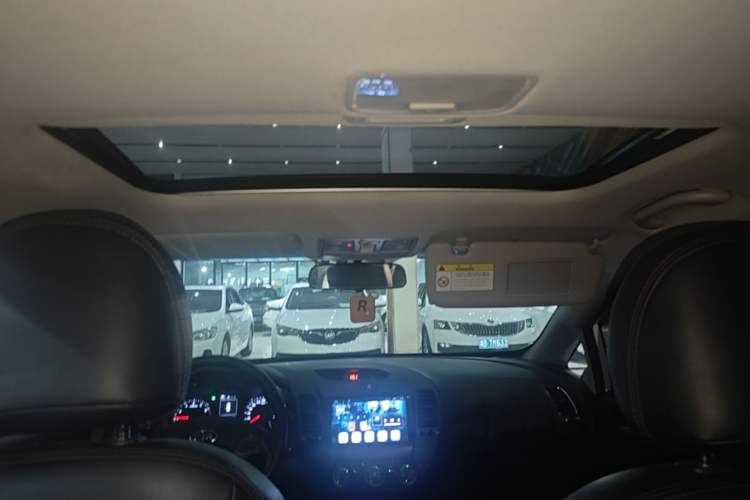 Used Kia K3 2016 1.6L Automatic GLS Headliner