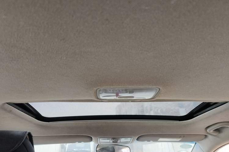 Used Kia K3 2016 1.6L Automatic GLS Headliner