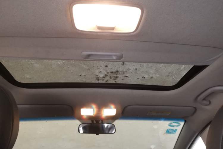 Used Kia K3 2016 1.6L Automatic GLS Headliner