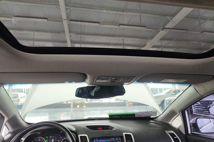 Used Kia K3 2016 1.6L Automatic GLS Headliner