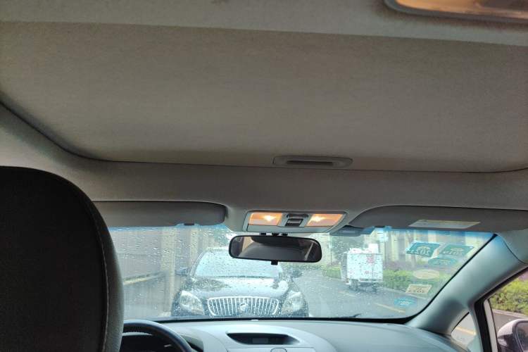 Used Kia K3 2016 1.6L Automatic GLS Headliner