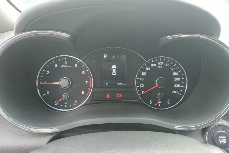 Used Kia K3 2016 1.6L Automatic GLS Instrument Cluster