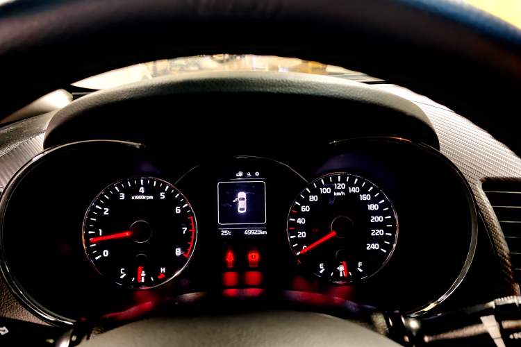Used Kia K3 2016 1.6L Manual GL Instrument Cluster