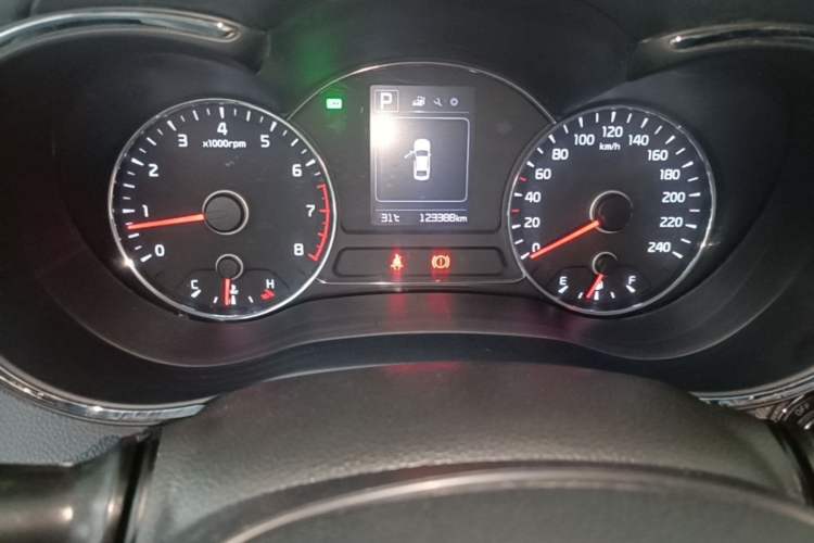 Used Kia K3 2016 1.6L Automatic GLS Instrument Cluster
