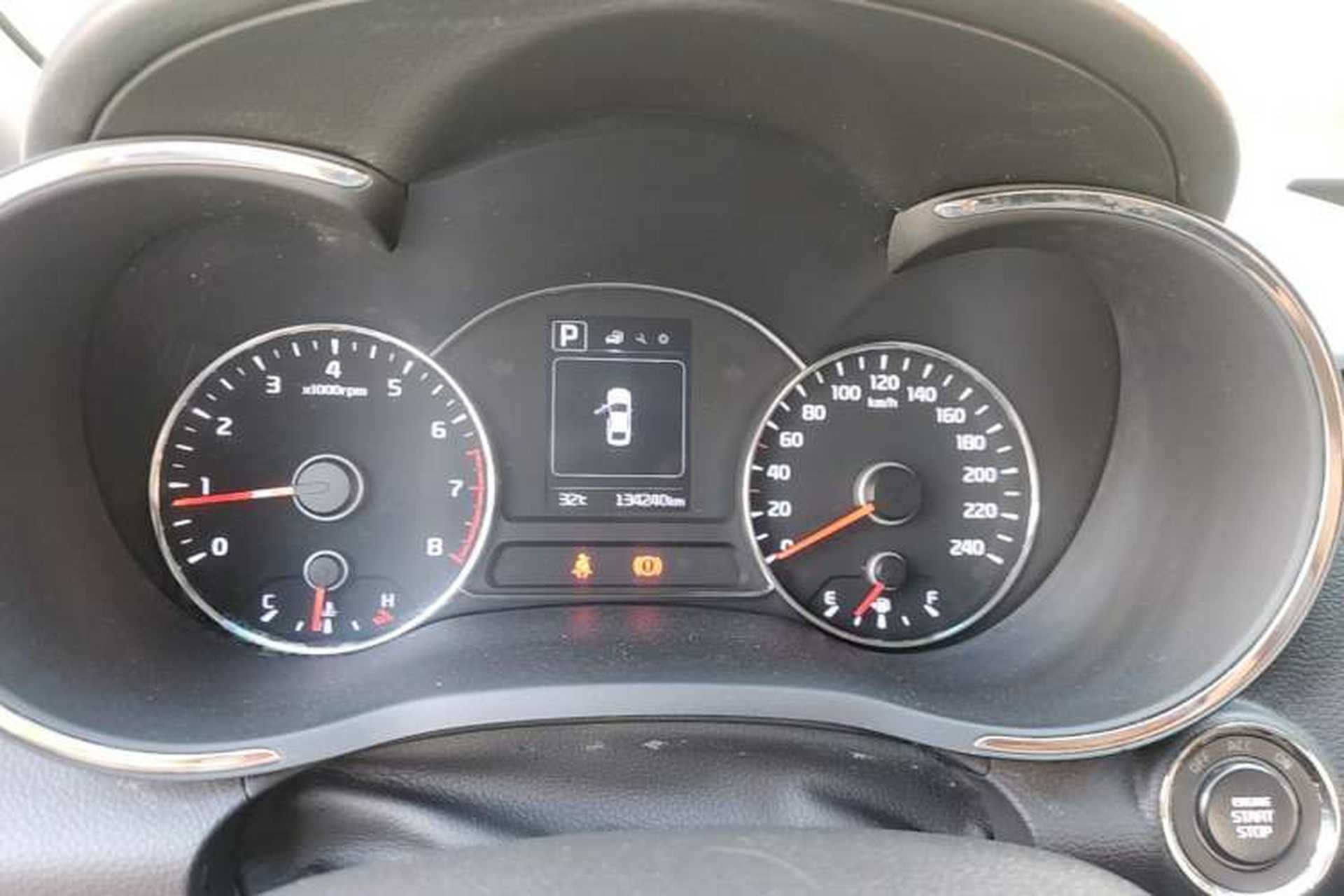 Used Kia K3 2016 1.6L Automatic GLS Instrument Cluster