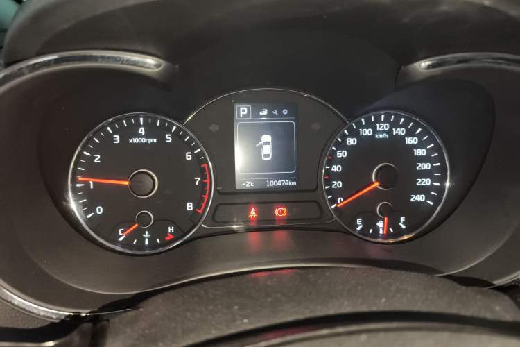 Used Kia K3 2016 1.6L Automatic with Sunroof Instrument Cluster