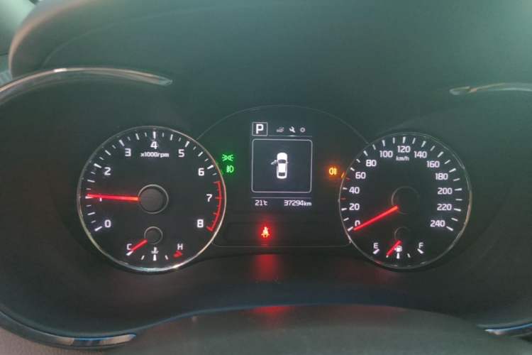 Used Kia K3 2016 1.6L Automatic GLS Instrument Cluster