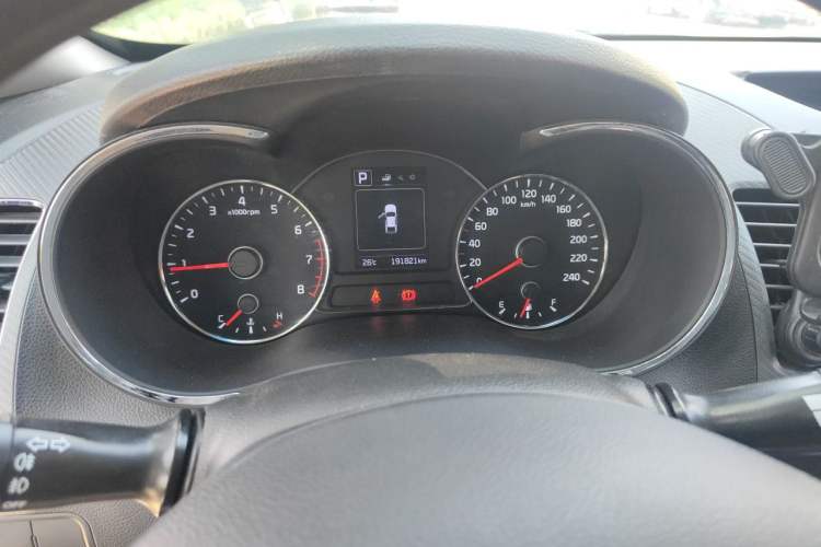 Used Kia K3 2016 1.6L Automatic with Sunroof Instrument Cluster