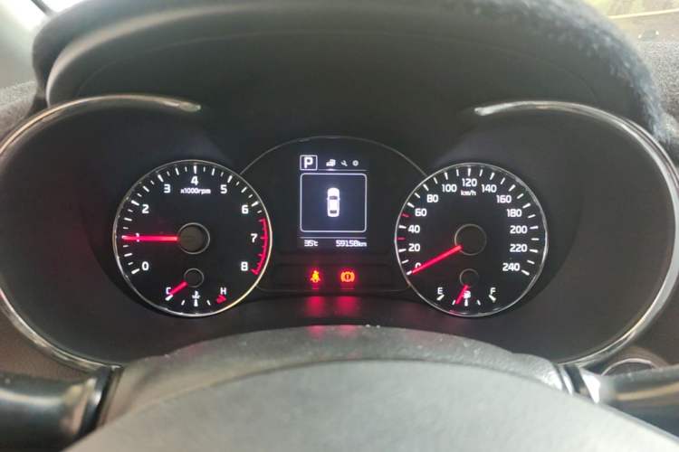 Used Kia K3 2016 1.6L Automatic GLS Instrument Cluster